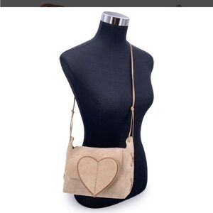 Gucci Tom Ford Era Tan Crossbody Bag with Heart Detail